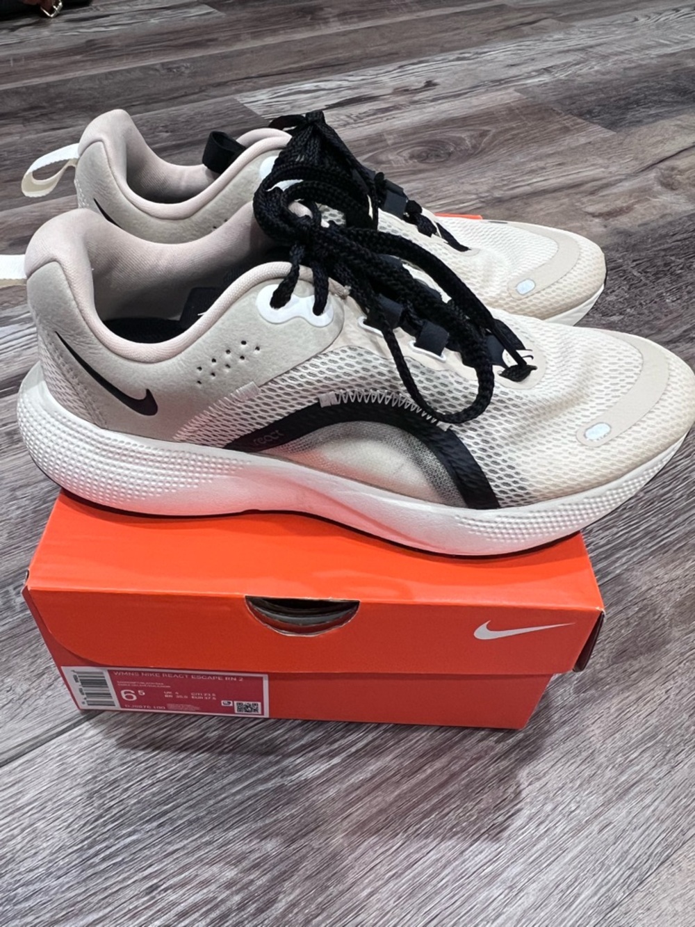 Women’s Nike React Escape Run 2